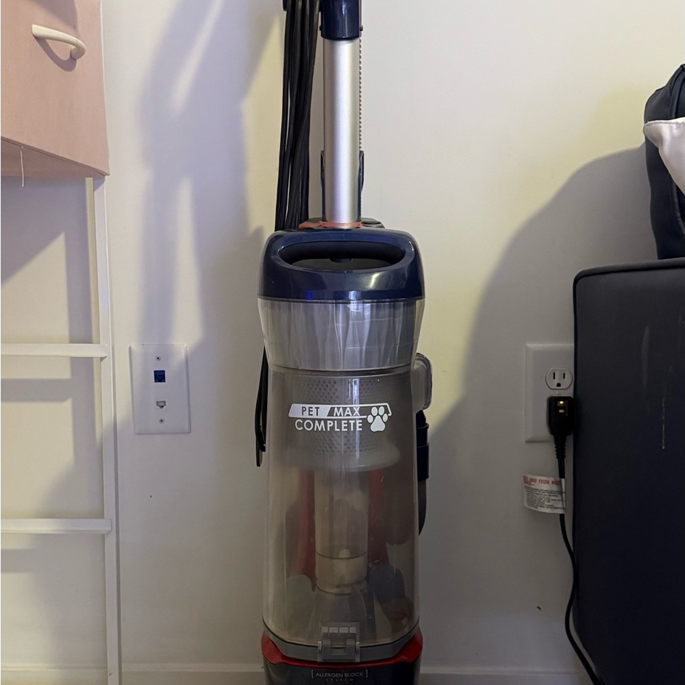 Pet Max Complete Vacuum Cleaner
